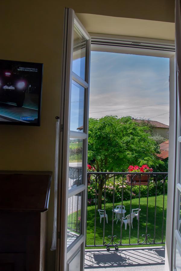 Ca D'I. Bed & Breakfast Magliano Alfieri Exterior photo